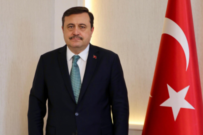 BAŞKAN FEDAİOĞLU, “İSTİKLAL MARŞI’MIZ, BAĞIMSIZLIK RUHUNU YANSITAN BİR ŞAHESERDİR”