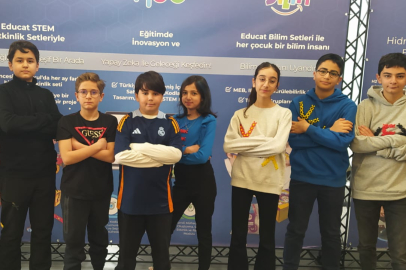 SANKO OKULLARI ROBOT YARIŞMASINDA TÜRKİYE İKİNCİSİ OLDU