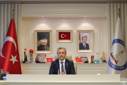 BAŞKAN TAHMAZOĞLU; ŞEHİTLERİMİZİ RAHMET VE ŞÜKRANLA ANIYORUZ