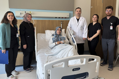 10 yıldır goğüs ağrısı yapan kıkırdak tümöründen kurtuldu.