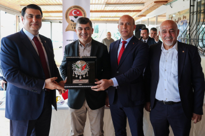 BAŞKAN YILMAZ’DAN TEKNİK ADAMLARA MORAL ZİYARETİ