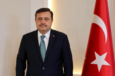 BAŞKAN FEDAİOĞLU: “GENÇLİĞİMİZLE GELECEĞE YÜRÜYORUZ”