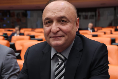 CHP’Lİ MERİÇ’TEN DEPREMZEDELER İÇİN ÇAĞRI