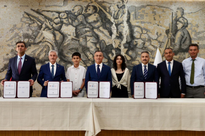 Başkan Mehmet Tahmazoğlu'ndan Öğrencilere Destek
