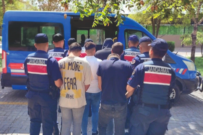 Jandarma Ekipleri, Yasa Dışı Bahis ve Nitelikli Dolandırıcılık’tan Aranan Şüphelileri Yakaladı