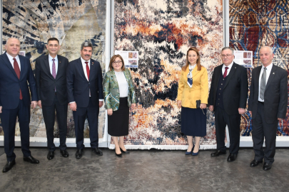 Dünya Halı Modası’nın Kalbi Gaziantep’te Atıyor