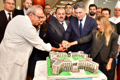 Gaziantep Şehir Hastanesi'nin 2. Yıl Dönümü Coşkuyla Kutlandı!