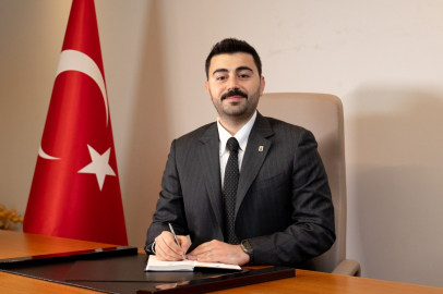 Konukoğlu; Cumhuriyetimizin 102. yılını coşkuyla kutluyoruz.