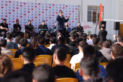 BAŞKAN YILMAZ LİSE VE ÜNİVERSİTE ÖĞRENCİLERİ İLE BULUŞTU