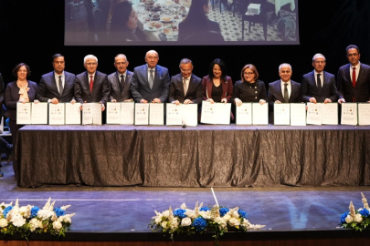 GAZİANTEP'TE, ENGELLİLER İÇİN İMZALAR ATTILDI