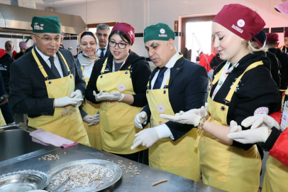 81 İlden Gelen Gençler Gaziantep Üniversitesinde Mutfak Kültürüyle Buluştu