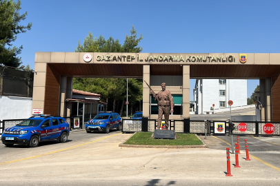 JANDARMA DEDEKTİFLERİ ARANAN ŞAHISLARI YAKALADI