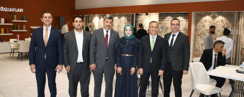 Gaziantep Valisi Kemal Çeber: “İstanbul Halı Fuarı Gaziantep’in Gücünü Ortaya Koyuyor”