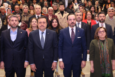 AK PARTİ GENEL BAŞKAN YARDIMCISI KÜRŞAD ZORLU, GAZİANTEP’TE TEŞKİLATLA BULUŞTU