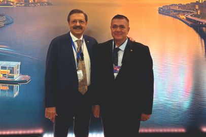 AKINCI, KAHİRE’DE TÜRKİYE–MISIR İŞ FORUMU’NA KATILDI