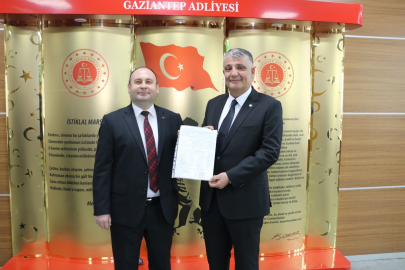 İMO'DA YENİ YÖNETİM KURULU MAZBATALARINI ALDI