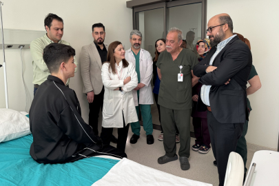 Gaziantep Şehir Hastanesi’nde 122 Günlük Yaşam Mücadelesi: %75 Yanıkla Geldi, Umutla Taburcu Oldu