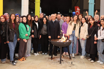 BAŞKAN TAHMAZOĞLU ÖĞRENCİLERLE SAHURDA BULUŞTU