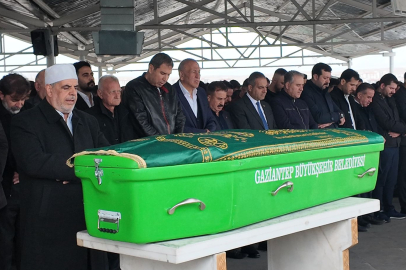 İYİ Parti Gaziantep İl Başkanlığı Sedat Çevik’i Acı Gününde Yalnız Bırakmadı!