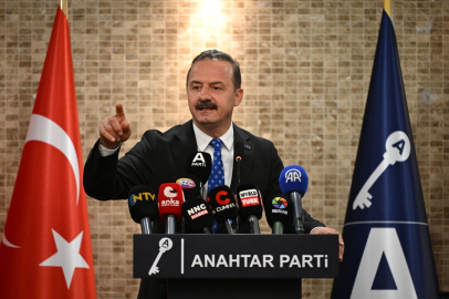 YAVUZ AĞIRALİOĞLU: YÜZDE KAÇ OY ALIRIZ İÇİN DEĞİL; TÜRK MİLLETİNE NE SAĞLAYABİLİRİZ ŞUURUYLA BİR ARADAYIZ
