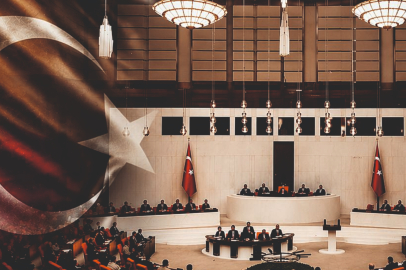 Üzümcü; “Meclis’e Gitmeyen Vekil, Milletin Emanetine Sahip Çıkamaz!”