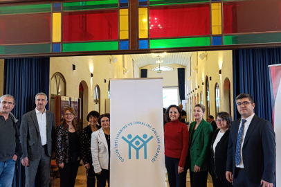 -“ÇOCUK YAŞTA ERKEN VE ZORLA EVLİLİKLERİN ÖNLENMESİ AİLE HEKİMLERİ İÇİN  EĞİTİCİ EĞİTİMİ” YAPILDI