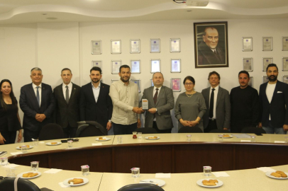 Güçyetmez, bayrağı Yılmaz’a devretti