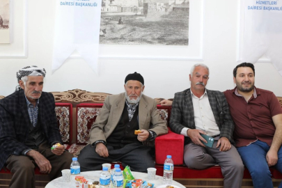 Yaşlıların hatıraları geleceğe taşınıyor