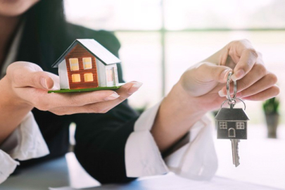 EMLAKTA SOĞUK DUŞ!