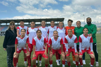 ADİL SANİ KONUKOĞLU SPOR LİSESİ GENÇLER A KIZ FUTBOL TAKIMI TÜRKİYE FİNALLERİNDE