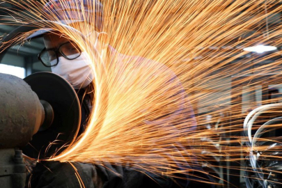 SANAYİCİ ÇIKMAZDA