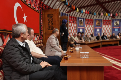 BAŞKAN TAHMAZOĞLU ANKARA ÜNİVERSİTESİ ÖĞRENCİLERİ İLE BİRARAYA GELDİ