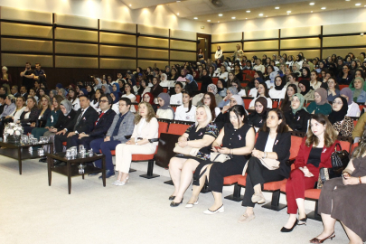 GAÜN Hastanesi’nde Dünya Ebeler Günü Paneli Düzenlendi