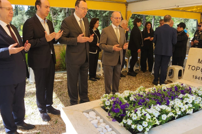 Naci Topçuoğlu Vefatının 18. Yılında Mezarı Başında Dualarla Anıldı