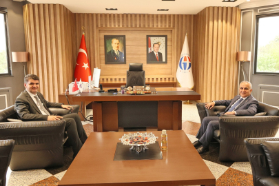 KİLİS VALİSİ ÖMER KALAYLI’DAN REKTÖR PROF. DR. SAİT MESUT DOĞAN’A ZİYARET