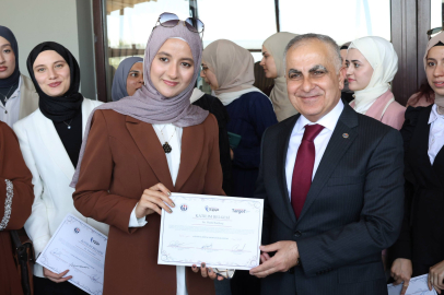 GAÜN’DE TOPLUMSAL DUYARLILIK PROJESİ KAPSAMINDA SERTİFİKA TÖRENİ