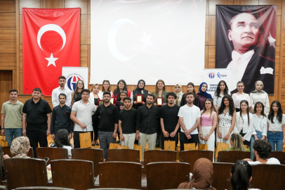 ŞEHİTKAMİL’DE KENT GÖNÜLLÜLERİ PROJESİ’NDE MEZUNİYET COŞKUSU