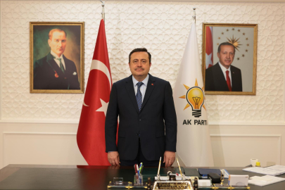 Başkan Fedaioğlu, “Kurban Bayramı; teslimiyetin, fedakârlığın, bir olmanın ve kardeşlik bağlarımızı saf saf, omuz omuza kenetlemenin en müstesna sembolüdür.” dedi.