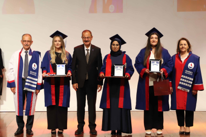 SANKO ÜNİVERSİTESİ’NDE MEZUNİYET HEYECANI