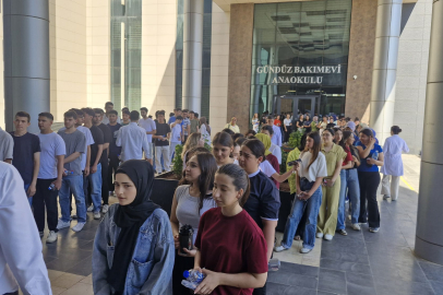 GAZİANTEP BÜYÜKŞEHİR’DEN SINAVA HAZIRLANAN ÖĞRENCİLERE YKS TATBİKATI