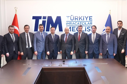 Türk Halı Sektöründen Tim Çıkarması