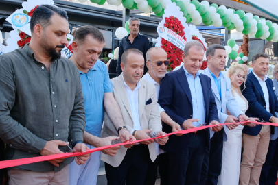 SİR WINSTON PUB GÖRKEMLİ TÖRENLE KAPILARINI AÇTI