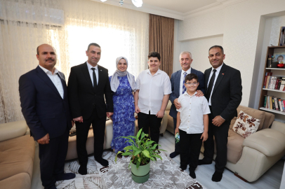 ŞAHİNBEY BELEDİYESİ BAŞARIYI ÖDÜLLENDİRİYOR
