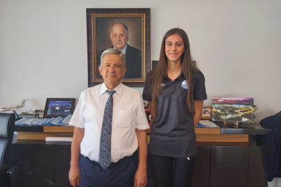 MERİNOS GENÇ OYUNCUSU AZRA KANKILIÇ GALATASARAY TAKIMINA TRANSFER OLDU