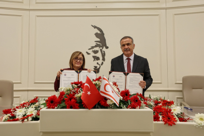 GAZİANTEP, GAZİMAĞUSA İLE KARDEŞ ŞEHİR PROTOKOLÜ İMZALADI