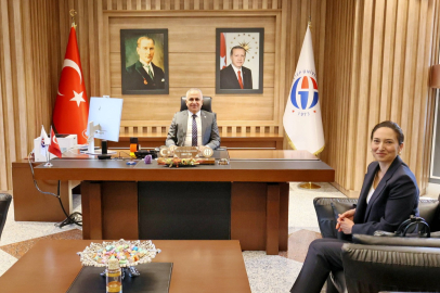 REKTÖR DOĞAN, TÜBİTAK DESTEĞİ ALAN DOÇ. DR. BERNA KAYA UĞUR’U KABUL ETTİ