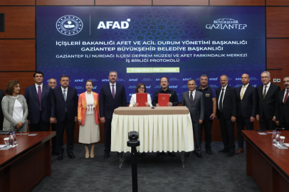 NURDAĞI DEPREM MÜZESİ VE AFET FARKINDALIK MERKEZİ İÇİN İŞ BİRLİĞİ PROTOKOLÜ İMZALANDI