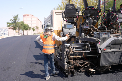 ŞEHİTKAMİL’DE YOL SEFERBERLİĞİ SÜRÜYOR
