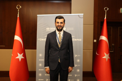 DEİK Orta Doğu ve Körfez Bölgesi Koordinatör Başkanı Halit Acar:  “Büyük Zafer’in 104. Yılında Üretim, Ticaret ve Bölgesel Kalkınma İçin Çalışıyoruz”