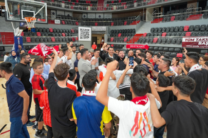 GAZİANTEP BASKETBOL, EVİNDE İLK MAÇINDA GALİBİYETLE AYRILDI